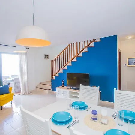 Casa Alegranza Holiday home *
