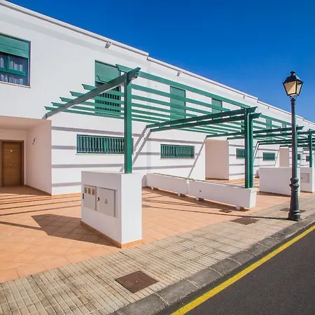 Holiday home Casa Alegranza